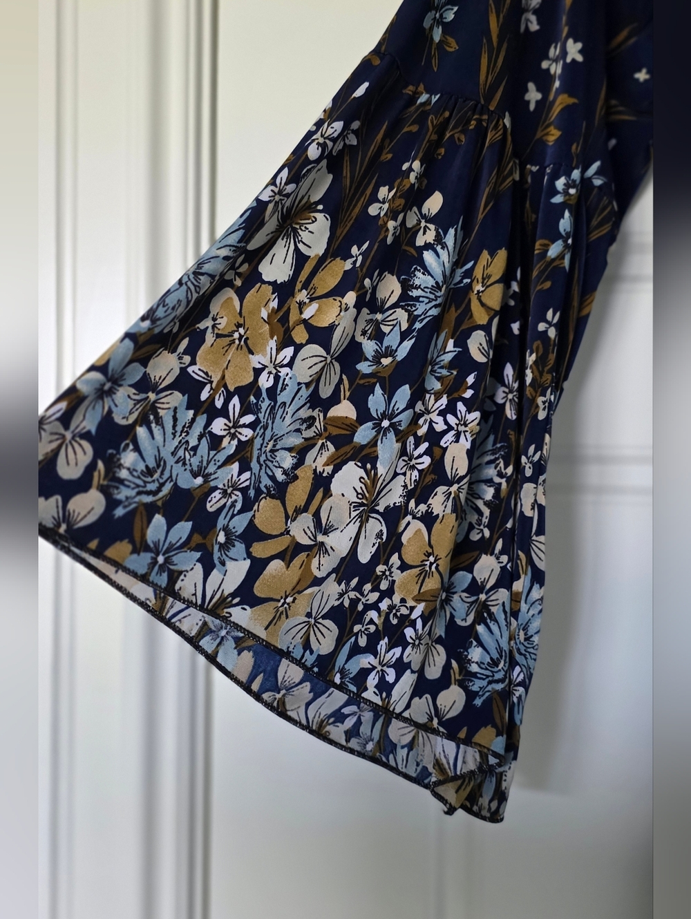 Navy Floral Long Sleeve Maxi Dress 2X - Picture 3 of 3